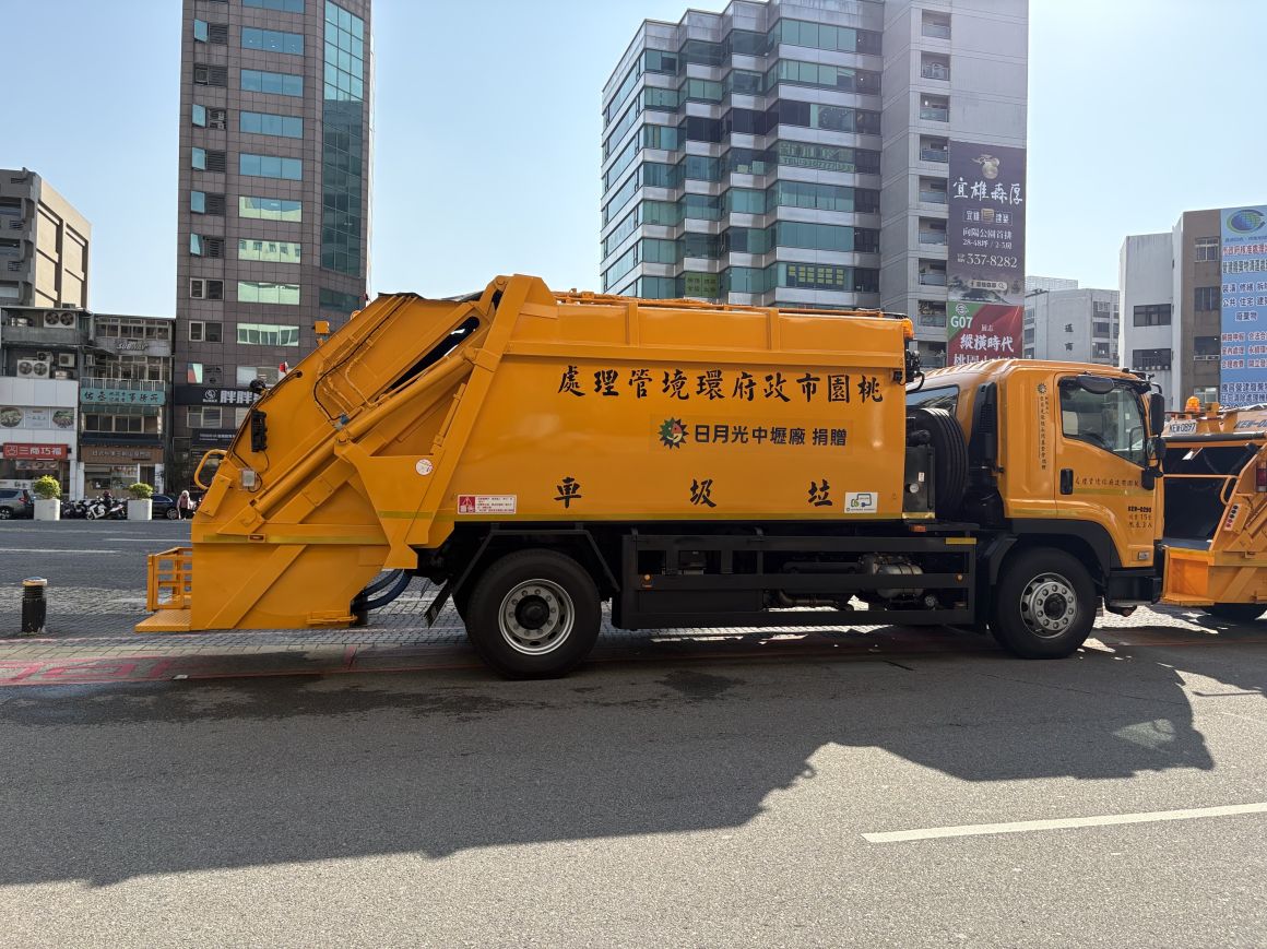 9449E2DE-D1E1-4149-8732-491635E432EC 9449E2DE-D1E1-4149-8732-491635E432EC